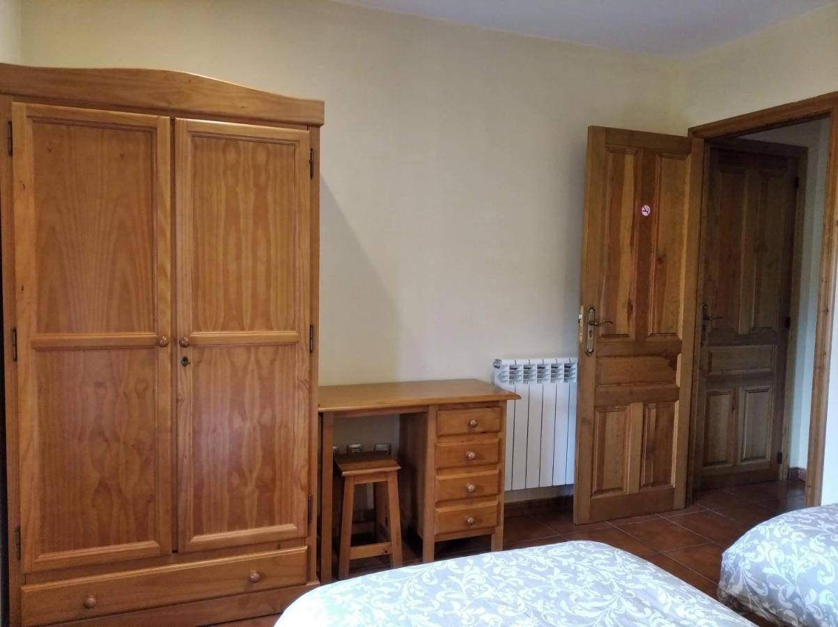 Casa Rural Lo Ferrero Pension Belsué Buitenkant foto